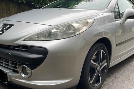 Peugeot 207 165.700 km 2.999 &euro; Muenchen 81479