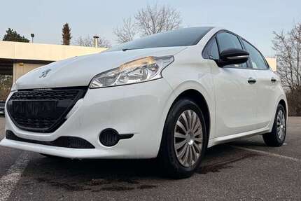 Peugeot 208 148.000 km 5.950 &euro; Schopfheim 79650