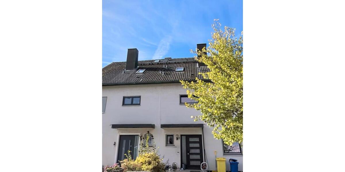 Doppelhaushälfte Fürth Atzenhof - 9 Zimmer, 180 m&sup2;, 2.400&euro; | Angebot:24844303