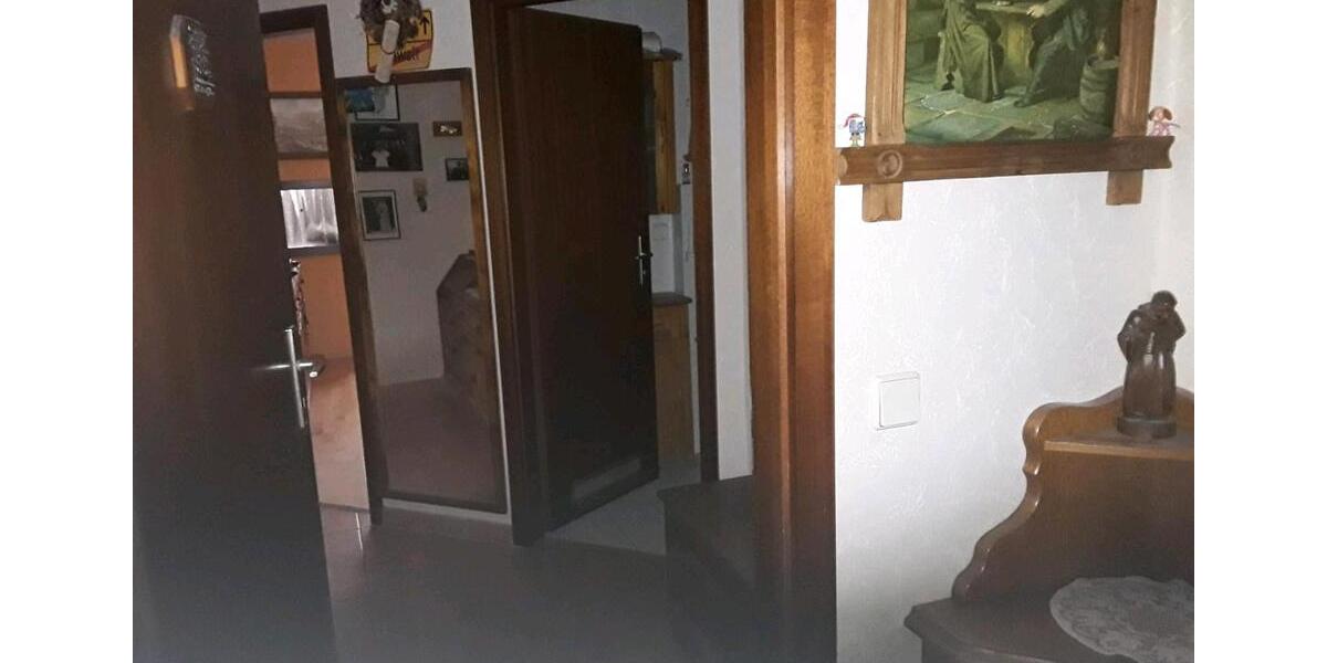 Etagenwohnung Wurzen - 3 Zimmer, 82 m&sup2;, 120.000&euro; | Angebot:24733039