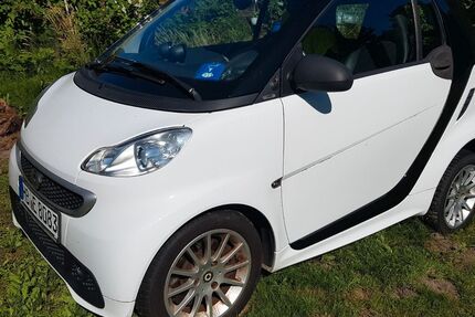 Smart ForTwo 51.817 km 6.300 &euro; Bremerhaven 27574