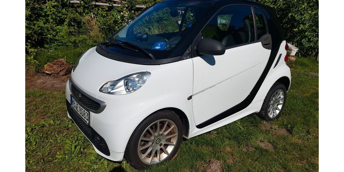 Smart ForTwo 51.817 km 6.300 &euro; Bremerhaven 27574