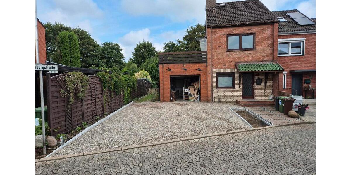 Reihenhaus Preetz - 3 Zimmer, 91 m&sup2;, 1.290&euro; | Angebot:26299549