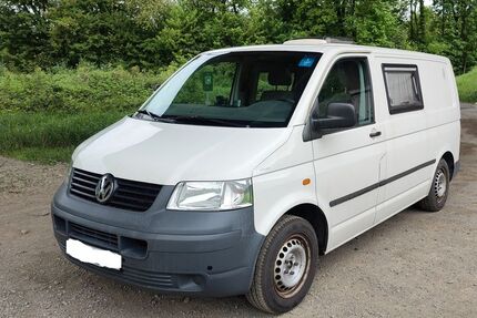 VW T5 andere 191.500 km 6.900 &euro; Solms 35606