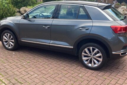 VW T-Roc 108.000 km 16.500 &euro; Emden 26723