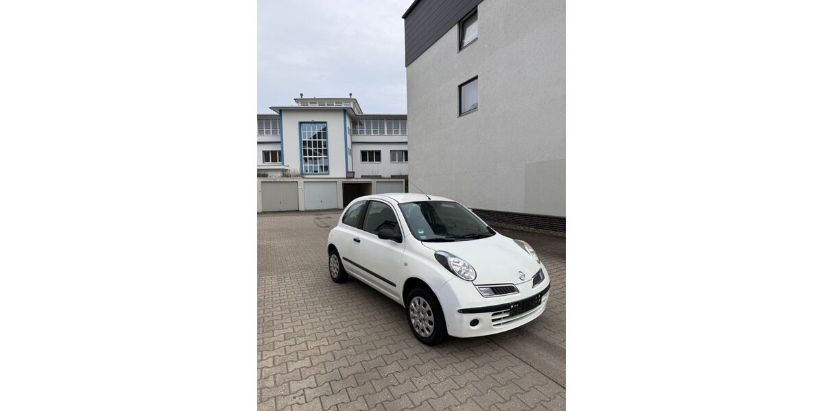 Nissan Micra 82.000 km 3.000 &euro; Hildesheim 31135