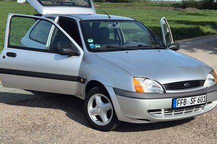 Ford Fiesta 91.593 km 1.550 &euro; Germering 82110