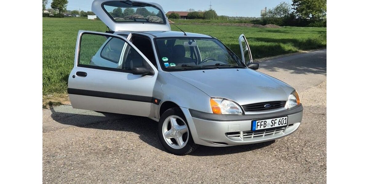 Ford Fiesta 91.593 km 1.550 &euro; Germering 82110