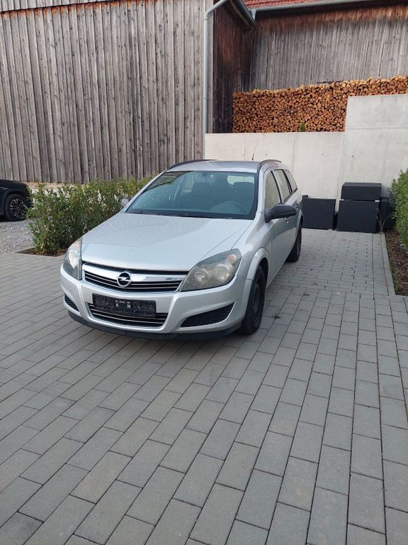 Opel Astra 267.000 km 899 € Dinkelscherben 86424