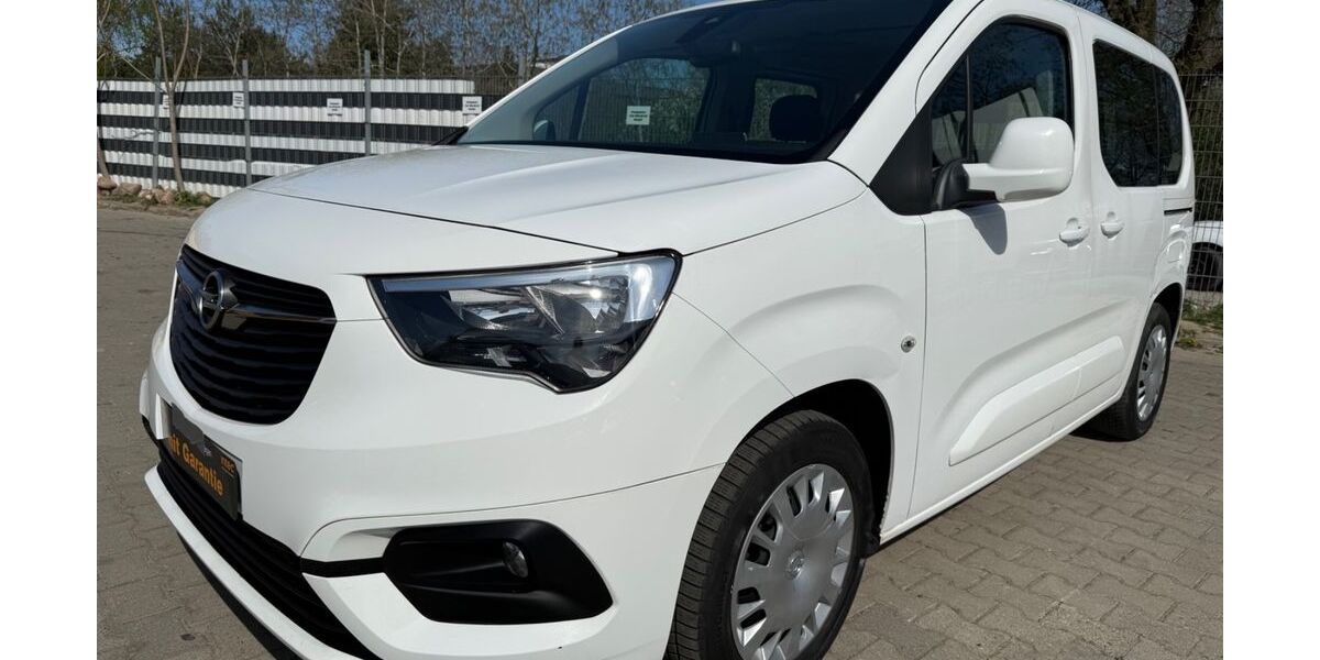 Opel Combo Life 152.000 km 12.000 &euro; Berlin 13581