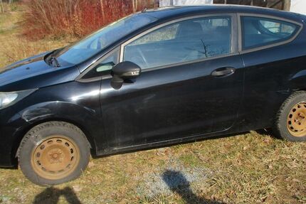 Ford Fiesta 224.000 km 1.200 &euro; Ascha 94347
