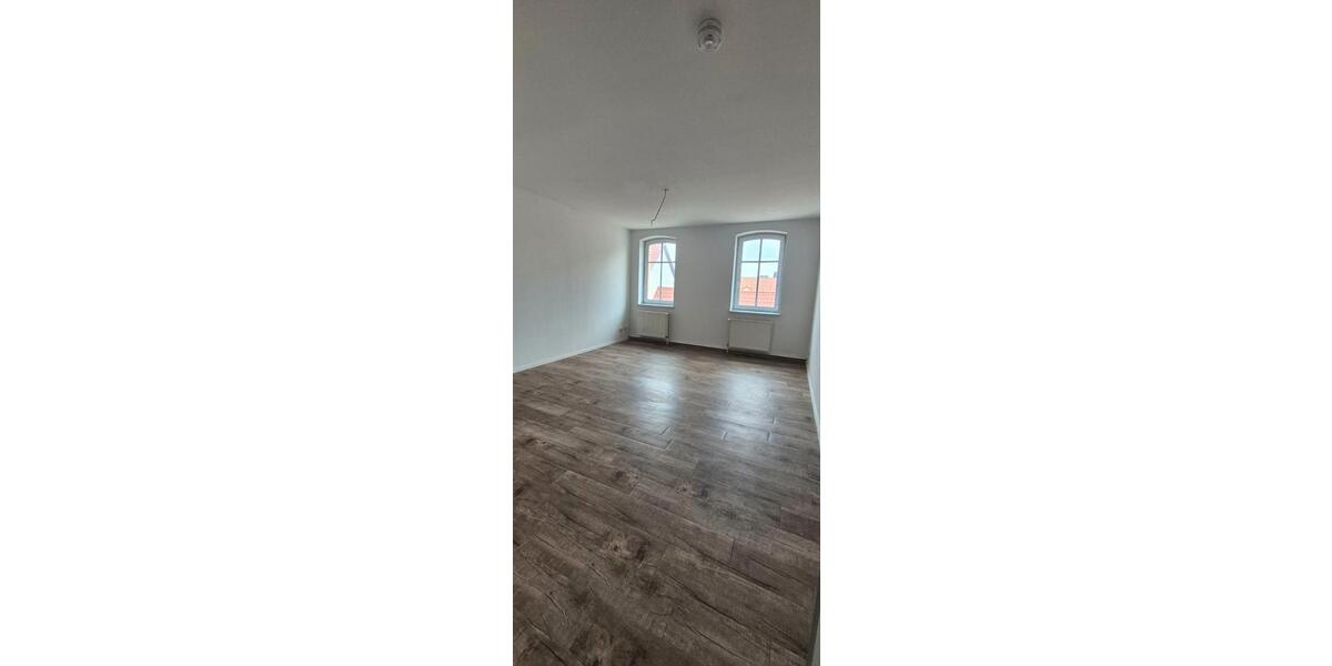 Etagenwohnung Finsterwalde - 1 Zimmer, 56 m&sup2;, 388&euro; | Angebot:26165731