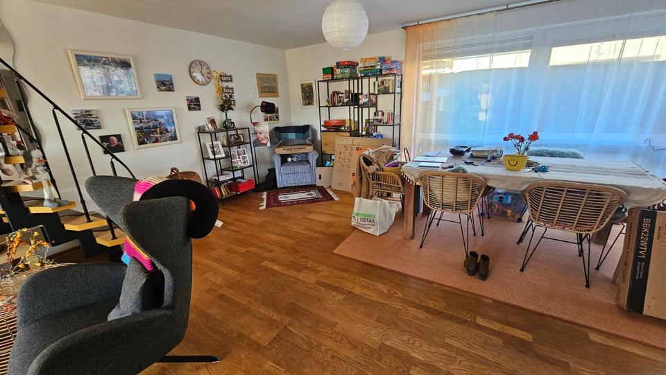 Etagenwohnung Siegen Weidenau - 4 Zimmer, 92 m&sup2;, 850&euro; | Angebot:25352309