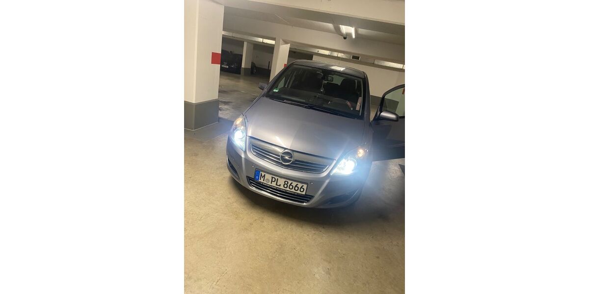 Opel Zafira 170.316 km 4.600 &euro; München 81371