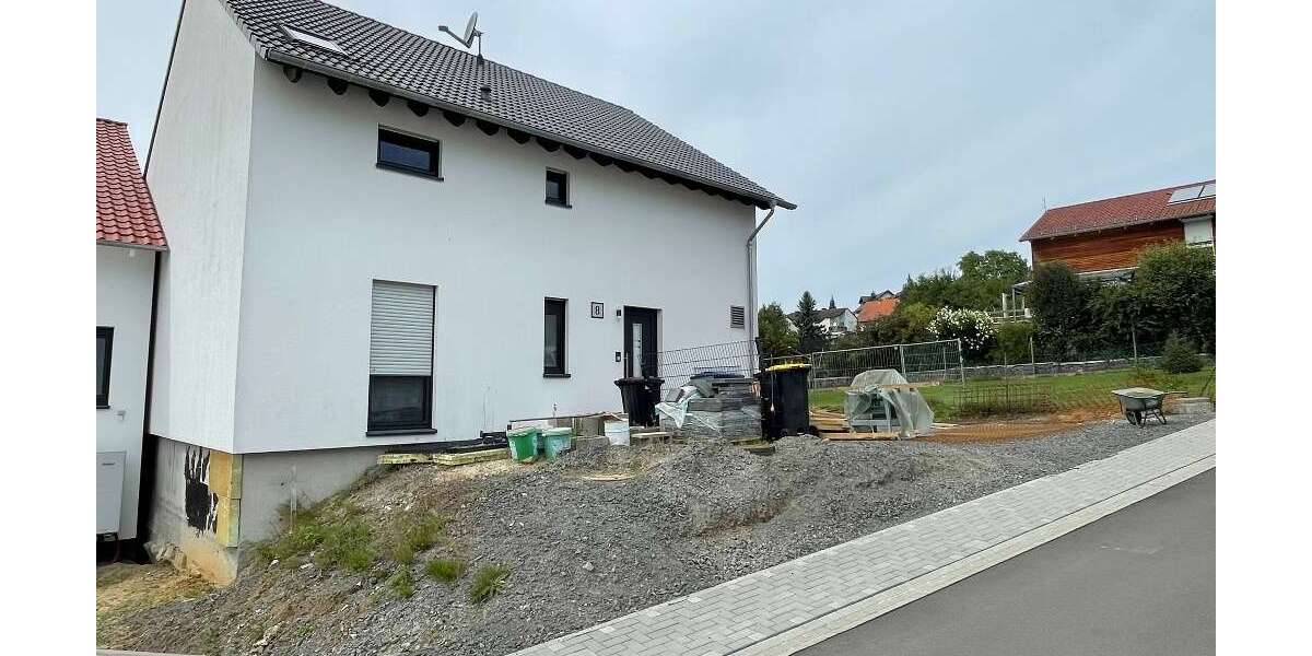 Einfamilienhaus Nidda - 4 Zimmer, 160 m&sup2;, 325.000&euro; | Angebot:25553025