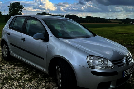 VW Golf 137.000 km 2.500 &euro; Attenkirchen 85395
