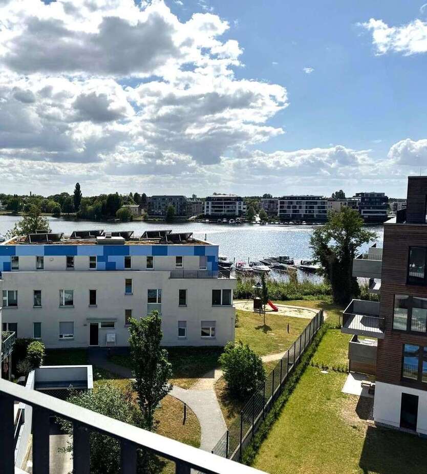 Wohnung zum Mieten in Berlin 1.650 € 93.8 m²