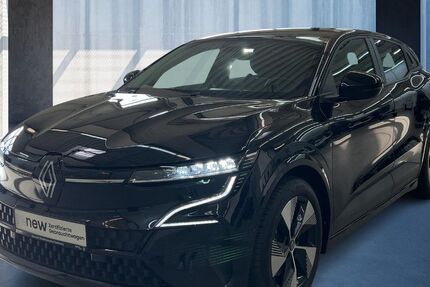Renault Megane E-TECH 48.065 km 25.990 &euro; Hamburg 22529