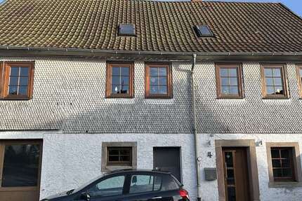 Haus zum Kaufen in Gersfeld 249.000 € 140 m² 5 zimmer