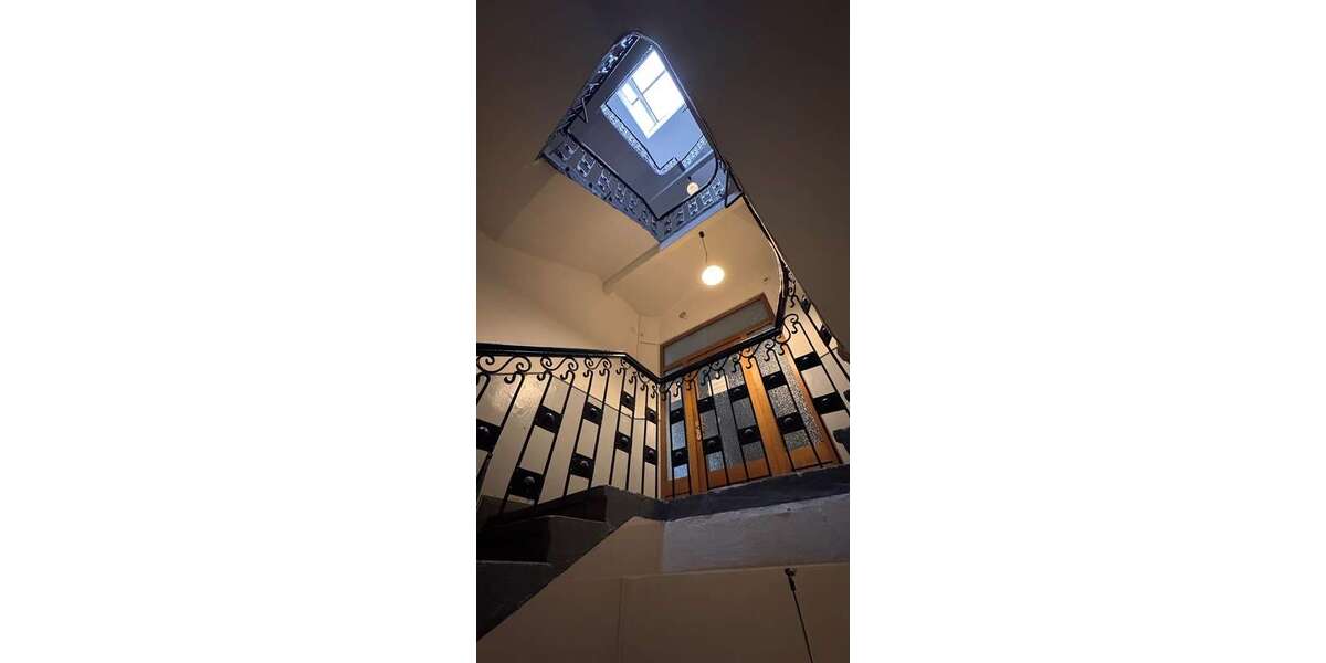 Einfamilienhaus Marburg - 10 Zimmer, 244 m&sup2;, 1.650.000&euro; | Angebot:26316496