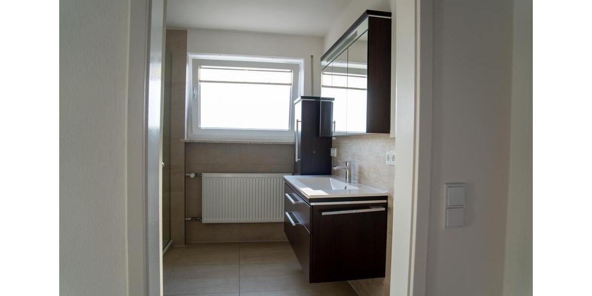 Etagenwohnung Regensburg Galgenberg - 5 Zimmer, 119 m&sup2;, 1.940&euro; | Angebot:25881477