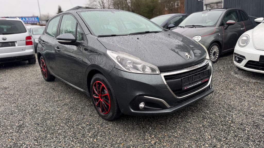 Peugeot 208 90.000 km 3.999 &euro; Kiel 24146