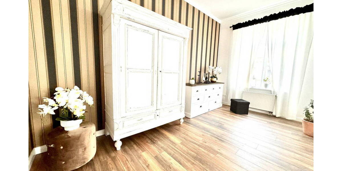 Etagenwohnung Neubrandenburg Jahnviertel - 2 Zimmer, 57 m&sup2;, 145.000&euro; | Angebot:26806855