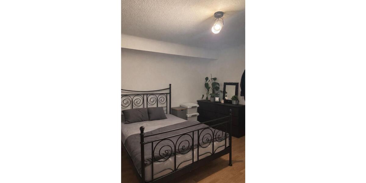 Dachgeschoßwohnung Ottweiler - 3 Zimmer, 75 m&sup2;, 900&euro; | Angebot:26236823