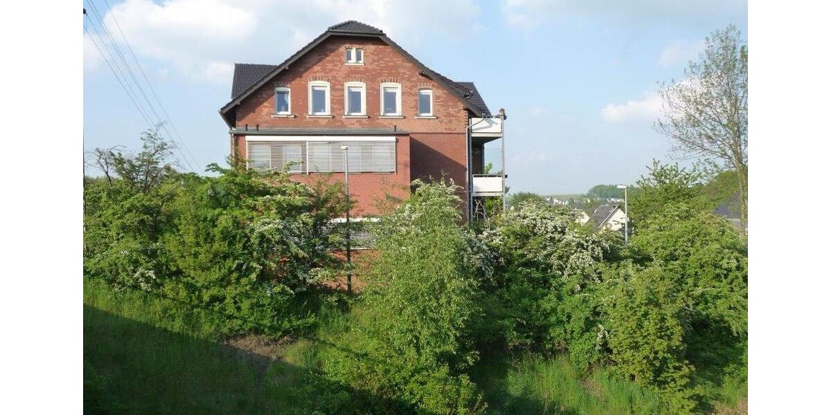 Etagenwohnung Lichtenstein (Sachsen) - 3 Zimmer, 72 m&sup2;, 570&euro; | Angebot:26636815