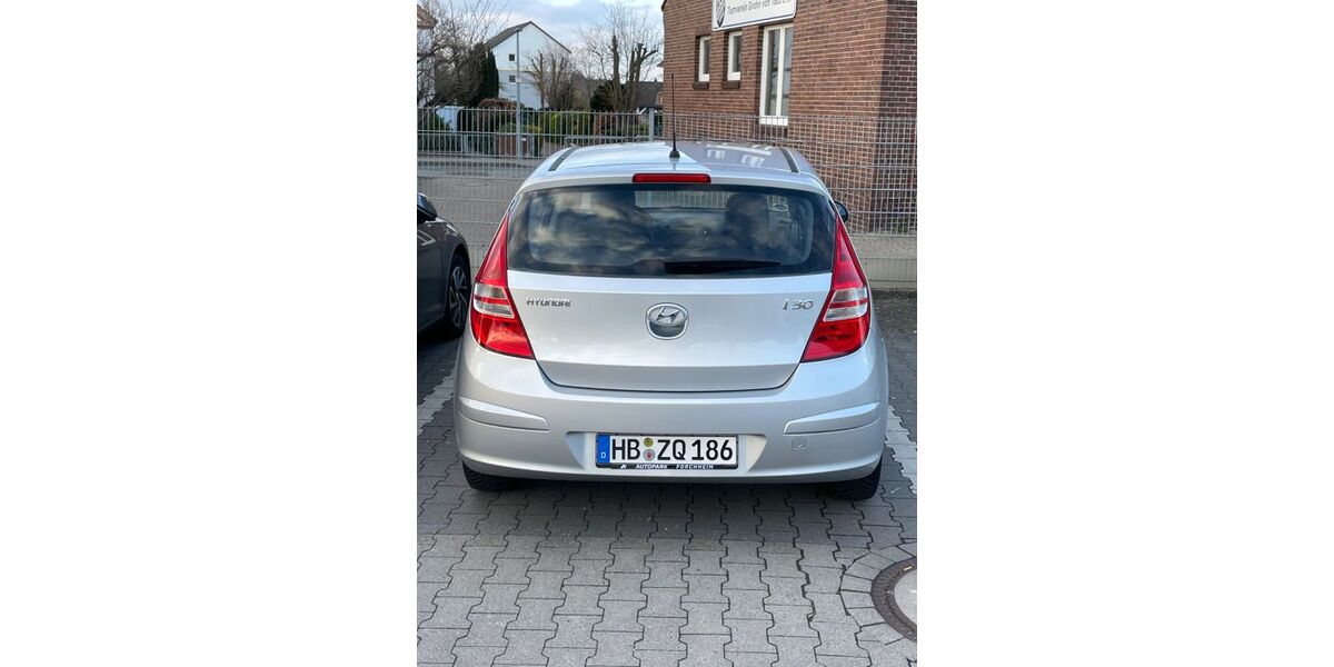 Hyundai i30 109.000 km 3.850 &euro; Bremen 28759