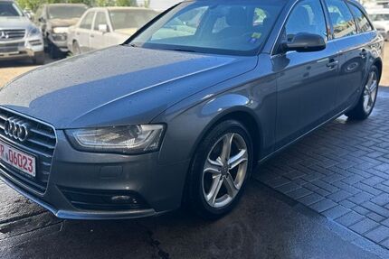 Audi A4 115.000 km 11.700 &euro; Freiburg im Breisgau 79108