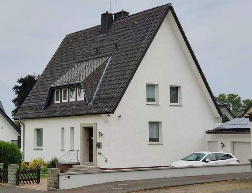 Charmantes Zweifamilienhaus mit großem Gartenparadies auf 1001 m² 5 zimmer