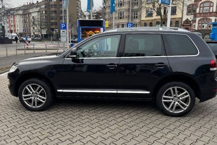 VW Touareg 271.000 km 8.700 &euro; Köln 51063