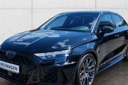 Audi RS3 1.501 km 65.450 &euro; Bad Salzungen 36433