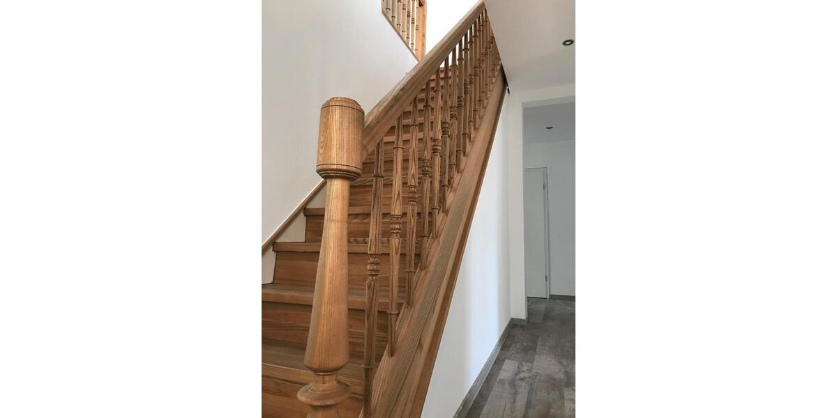 Einfamilienhaus Gunzenhausen - 5 Zimmer, 125 m&sup2;, 1.150&euro; | Angebot:26142214