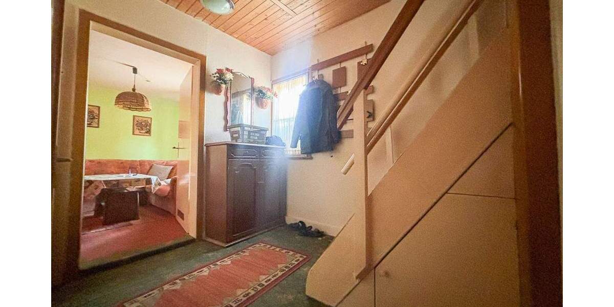 Reihenmittelhaus Hardegsen - 4 Zimmer, 114 m&sup2;, 79.000&euro; | Angebot:25096871