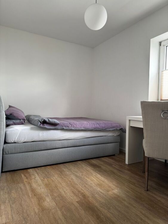 Provisionsfrei* Stilvolle 4-Zimmer Eigentumswohnung mit dem Blick über die Dächer von Düsseldorf-Golzheim