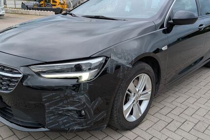 Opel Insignia 192.340 km 9.499 &euro; Gnoien 17179