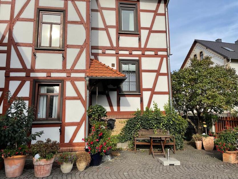 Wunderschöne 3-Zimmer Wohnung zimmer