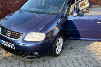 VW Touran 187.000 km 4.990 &euro; Laichingen 89150