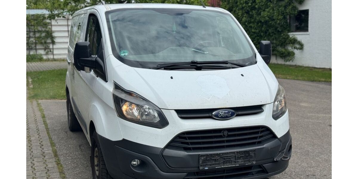 Ford Transit Custom 306.000 km 4.590 &euro; München 81737