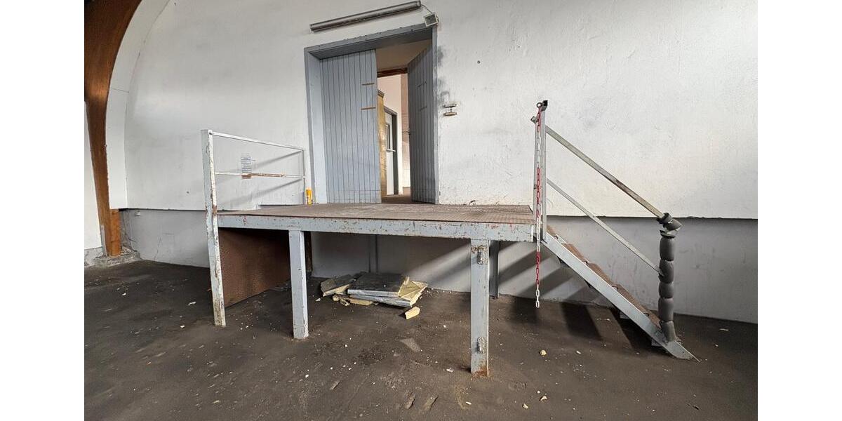 Gewerbeobjekt Albstadt Gemarkung Onstmettingen - 3.500&euro; | Angebot:26114343