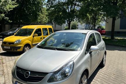 Opel Corsa 124.000 km 2.200 € Augsburg 86156