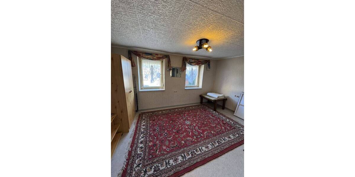 Einfamilienhaus Rimpar - 5 Zimmer, 103 m&sup2;, 95.000&euro; | Angebot:26362541