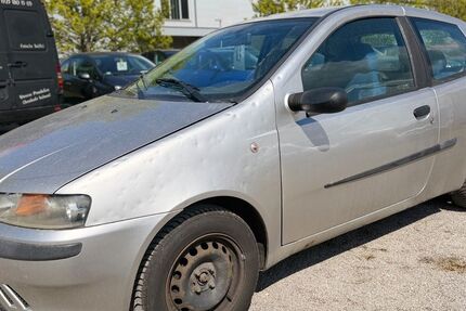 Fiat Punto 227.717 km 600 &euro; Augsburg 86167