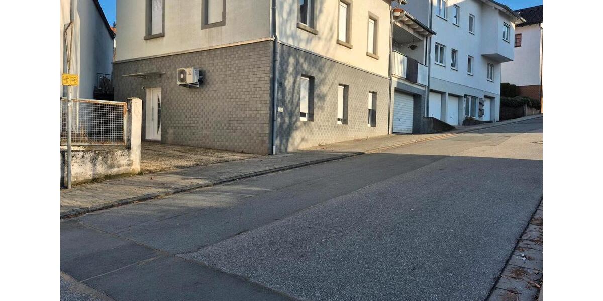 Erdgeschoßwohnung Erbach - 2 Zimmer, 60 m&sup2;, 750&euro; | Angebot:24347294
