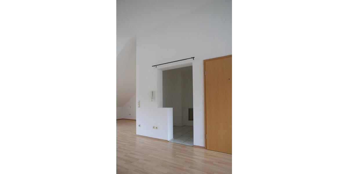 Dachgeschoßwohnung Eggenstein-Leopoldshafen Leopoldshafen - 1 Zimmer, 62 m&sup2;, 210.000&euro; | Angebot:23390843