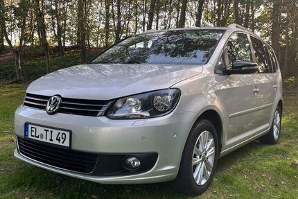 VW Touran 219.500 km 5.900 &euro; Lingen 49811