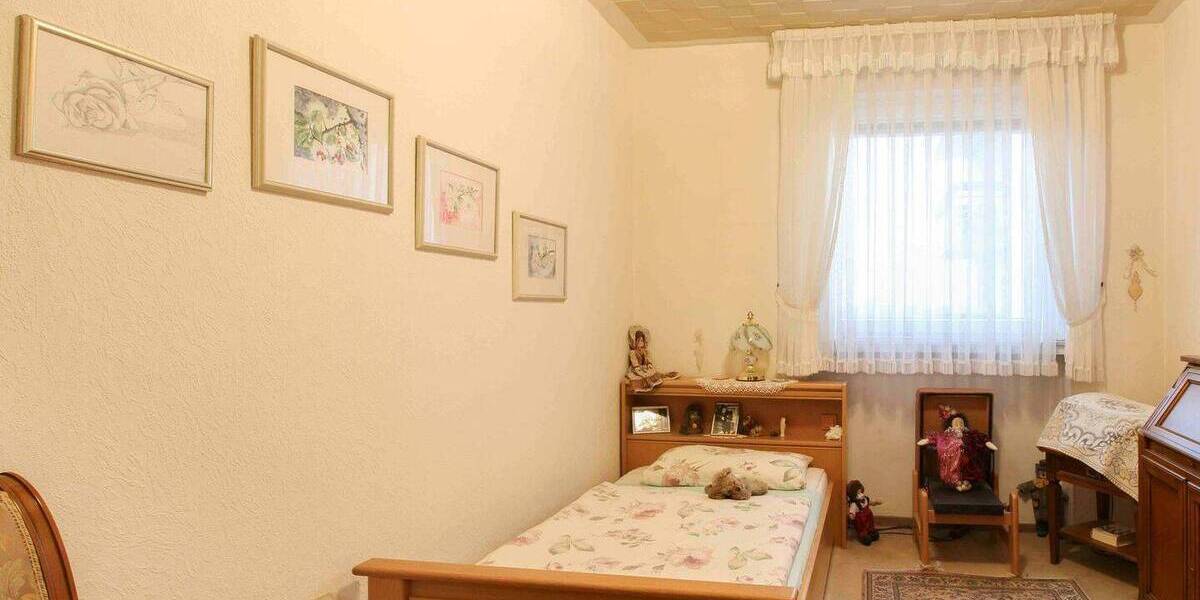 Etagenwohnung Bischofsheim - 3 Zimmer, 80 m&sup2;, 249.000&euro; | Angebot:26741522
