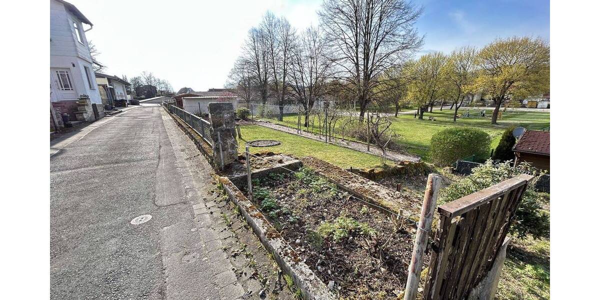 Reihenendhaus Diemelstadt-Wrexen Wrexen - 7 Zimmer, 159 m&sup2;, 125.000&euro; | Angebot:26257921